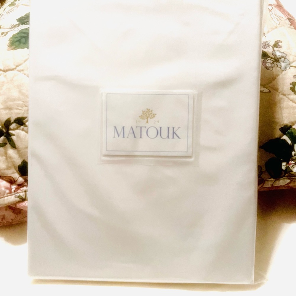 Matouk- Sierra Fitted Sheet, King